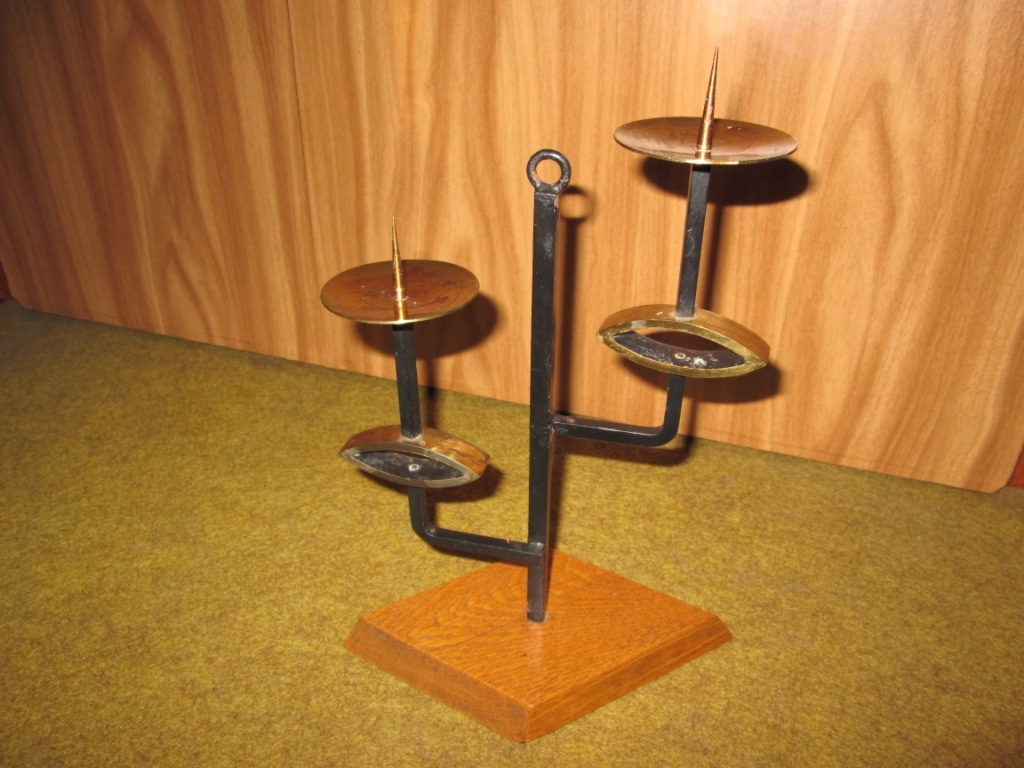 Svícen č.2 - stolní