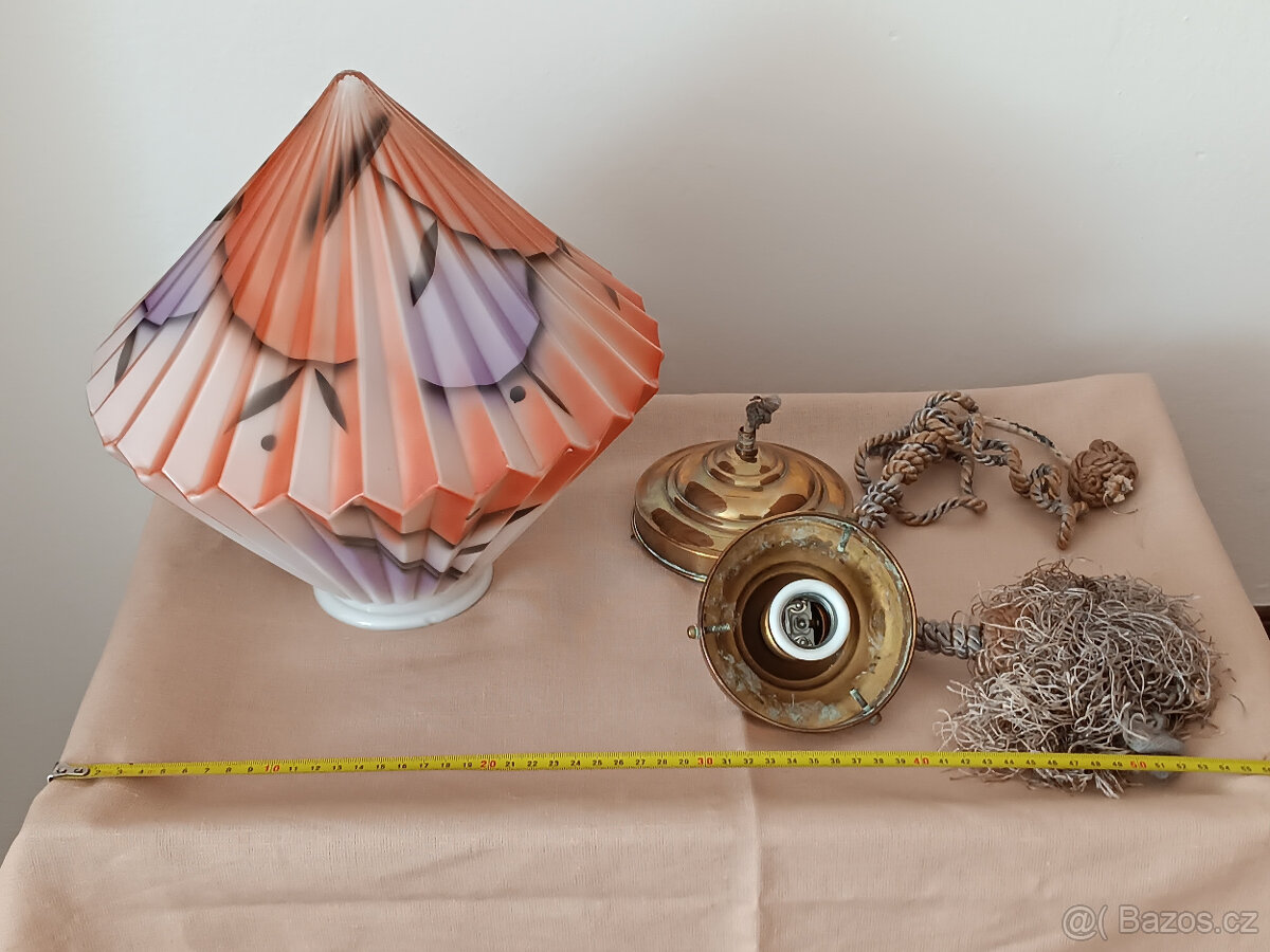 Prodám starožitný lustr art deco - lampionek