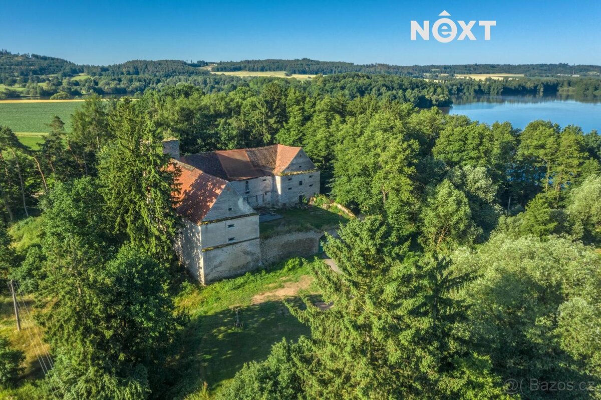 Prodej komerční Ostatní, 1 800㎡