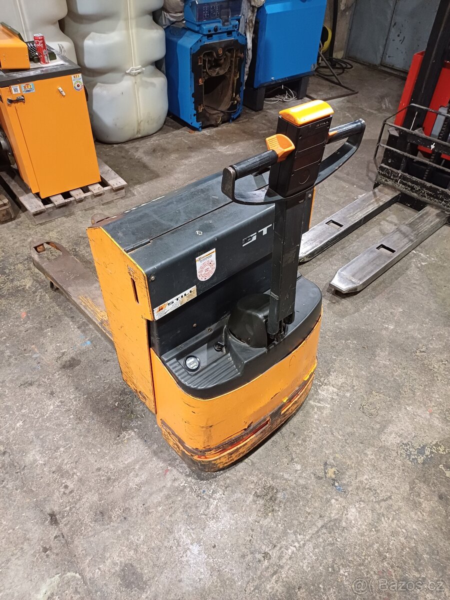 Nízkozdvižný elektrický vozík Still