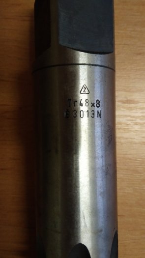 trapézový závitník