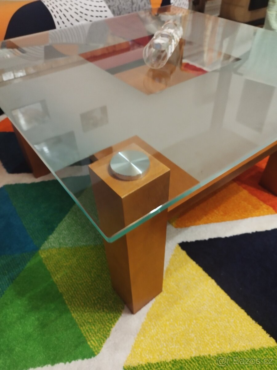stolek do obyvaku