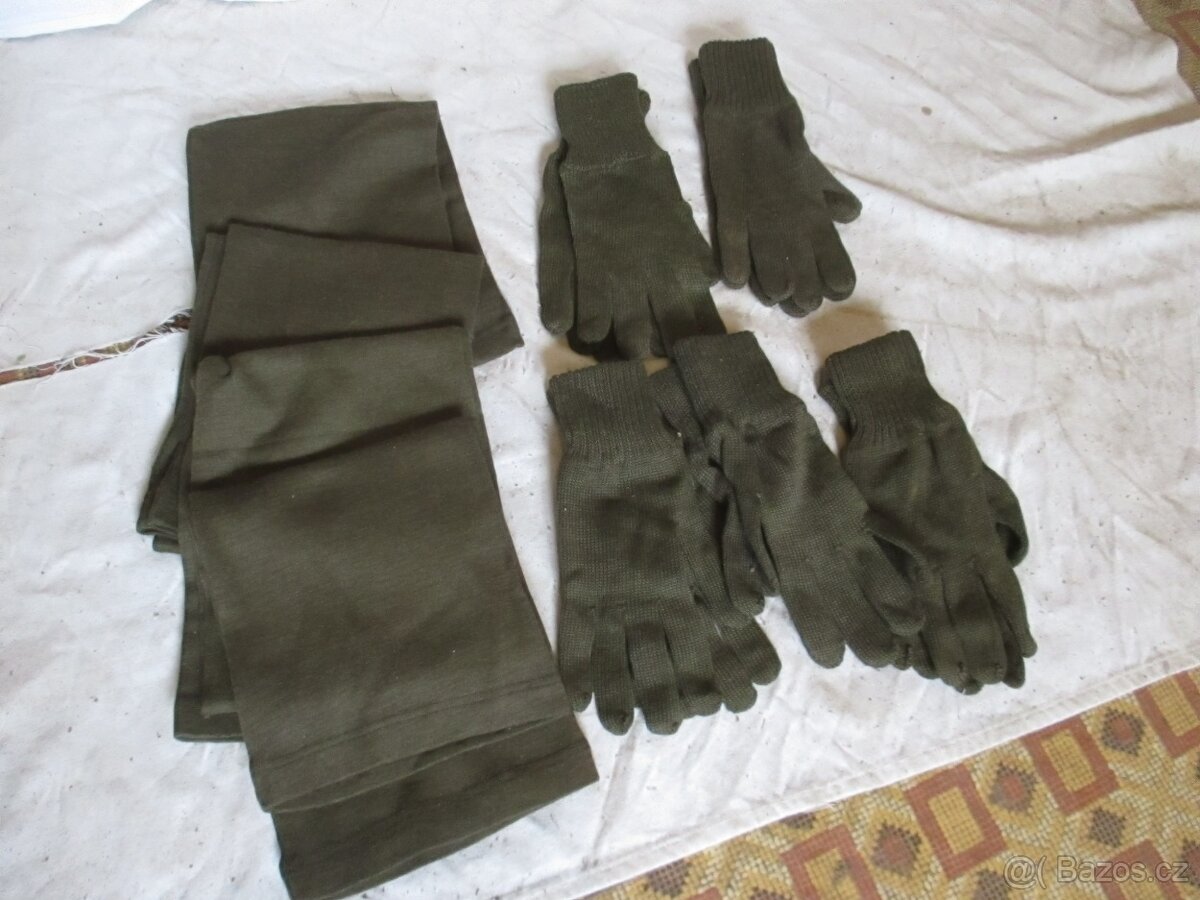 Rukavice,šály ČSLA