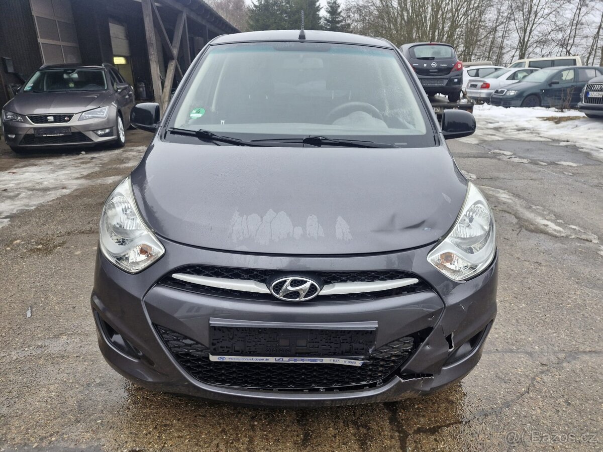 Hyundai i10