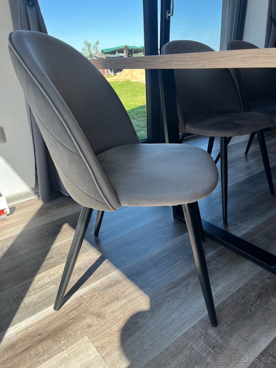 Jídelní židle set