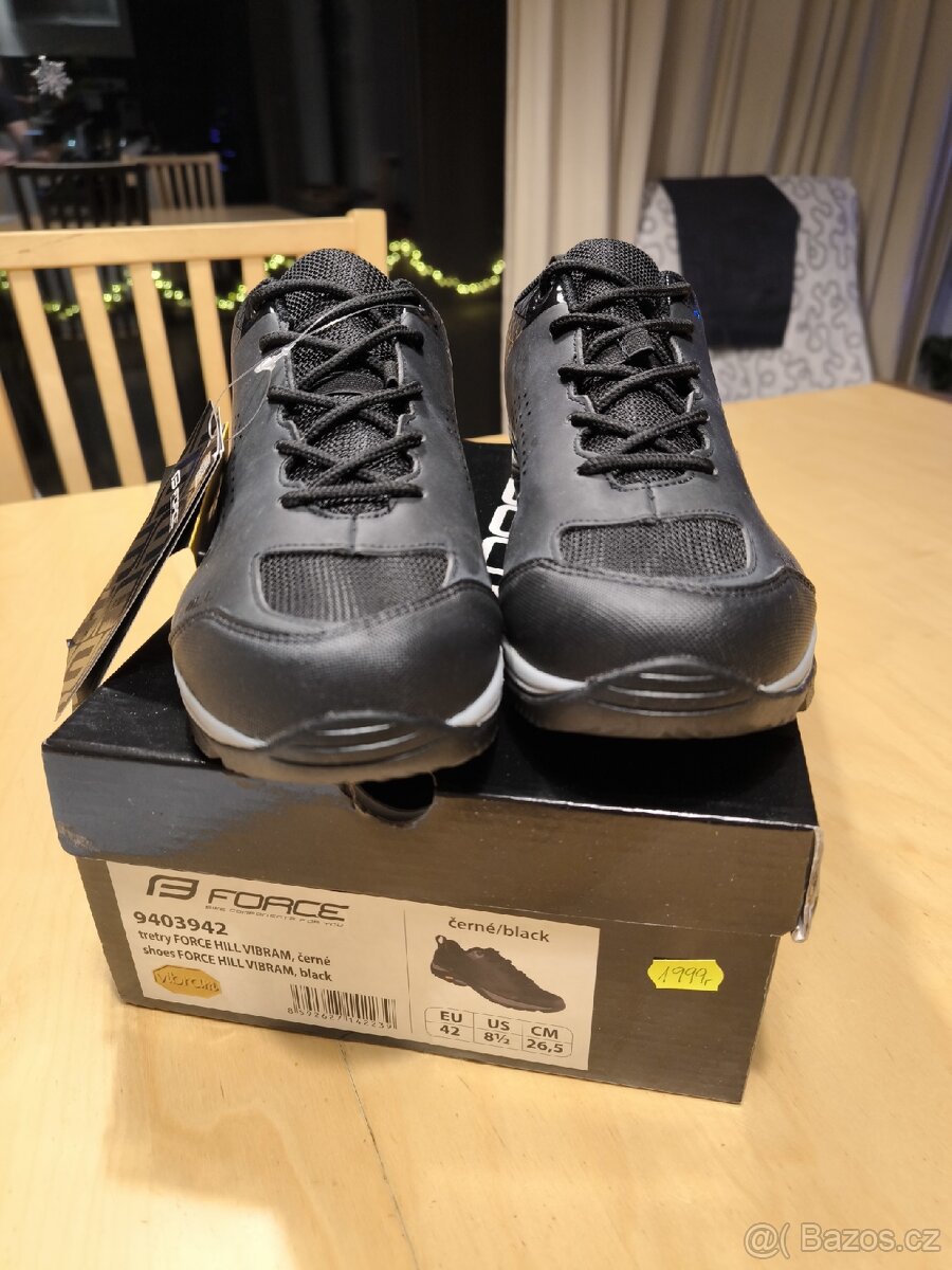 MTB tretry Force Hill Vibram černé vel.42