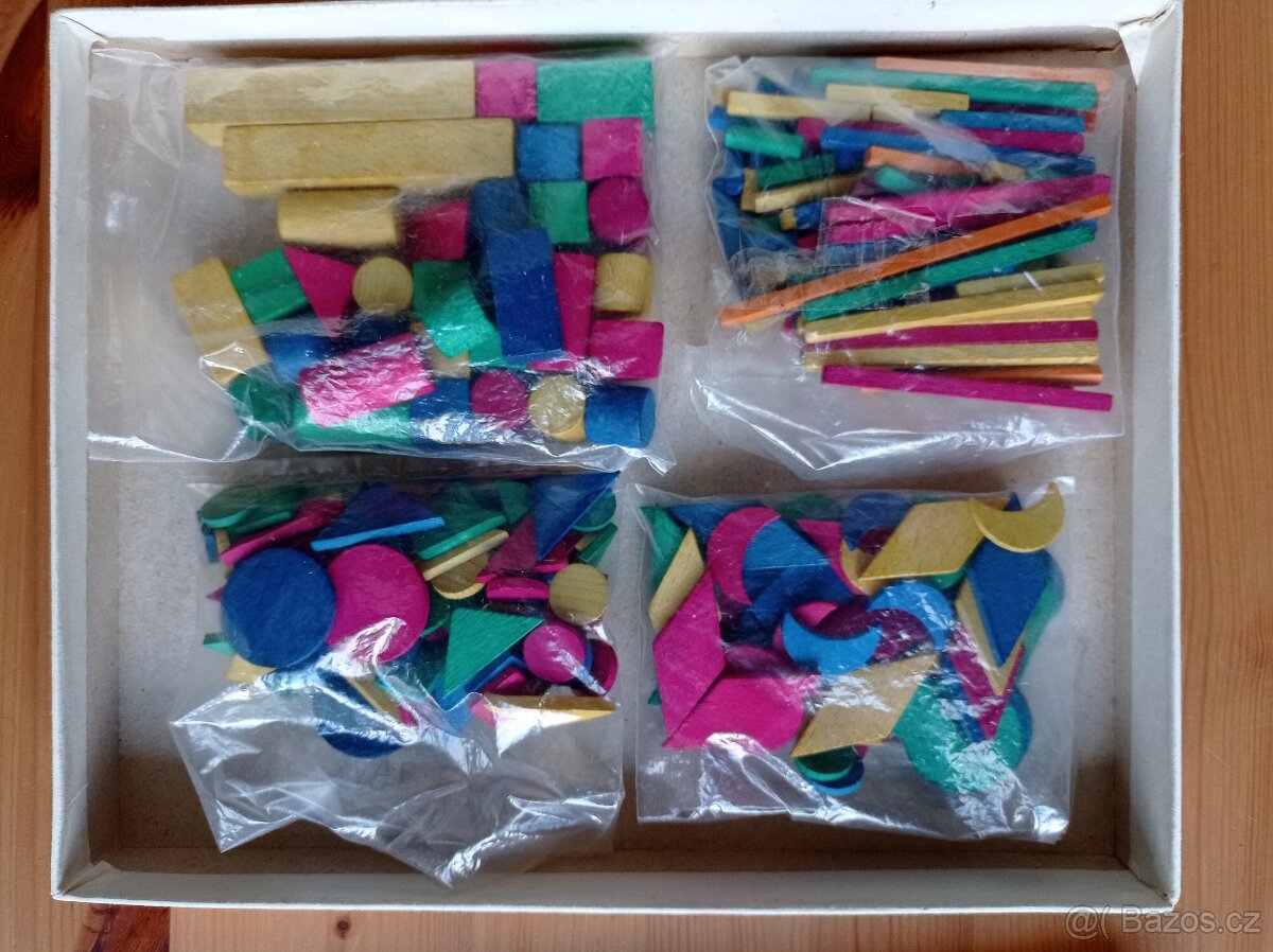 Retro hra TOFA Skládanka se stavebnicí