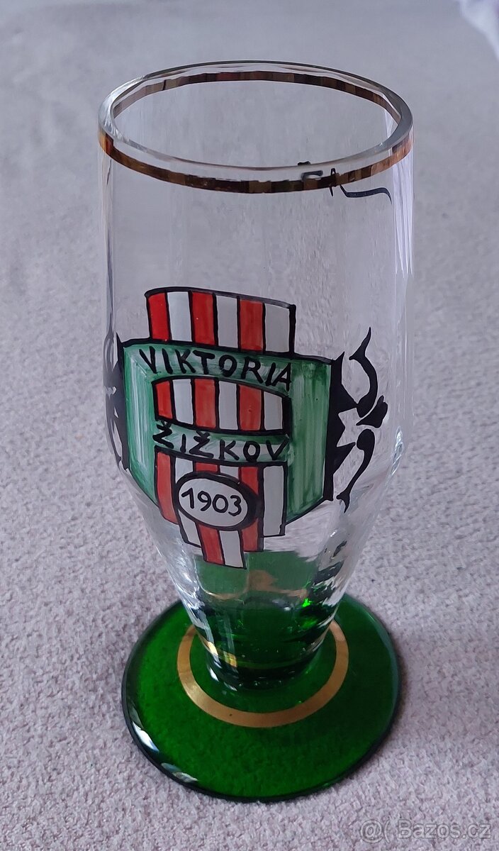 Skleněný pohár Viktoria Žižkov