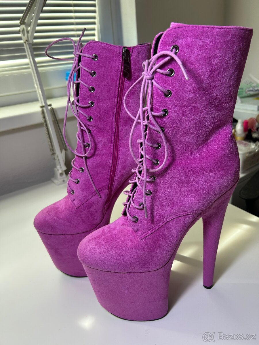 Sexy boty na podpatku. Pleaser killena