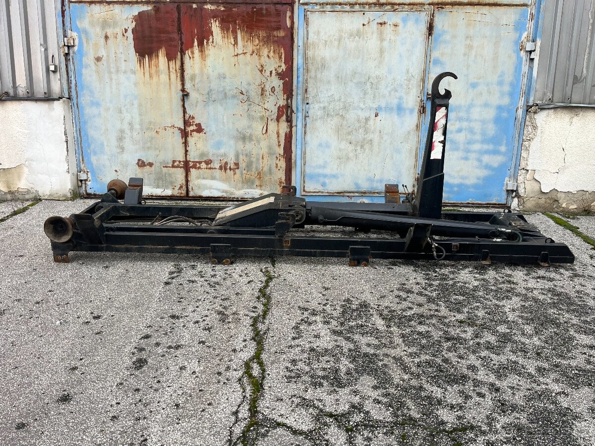 Kontejnerová nástavba CTS 5045 – r. v. 2002