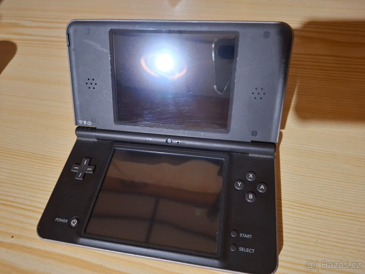 Nintendo dsi XL