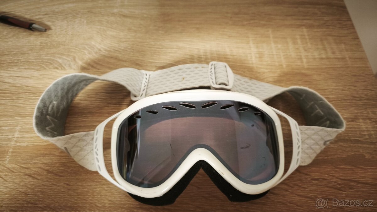 Brýle lyžařské dámské dětské SMITH bez poskozeni