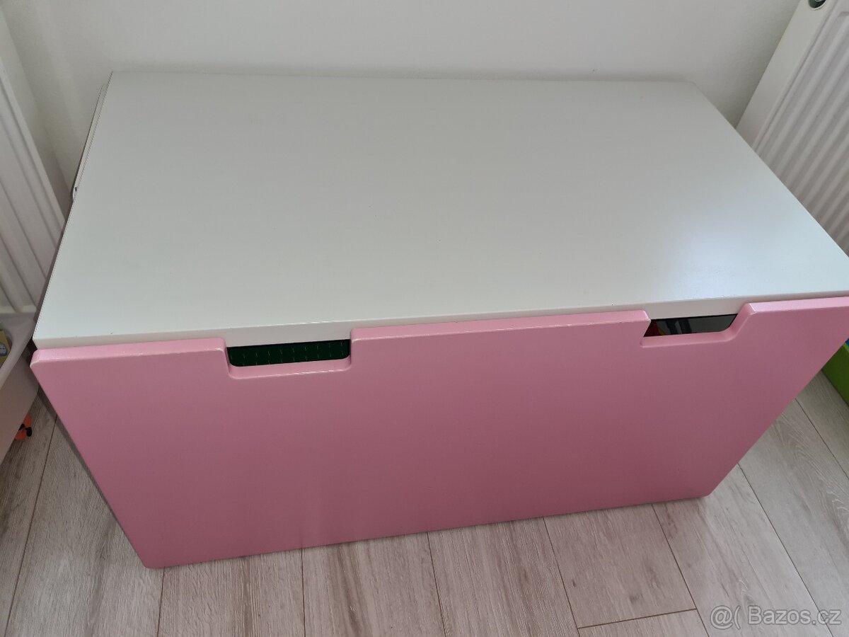 Nábytek Ikea stuva