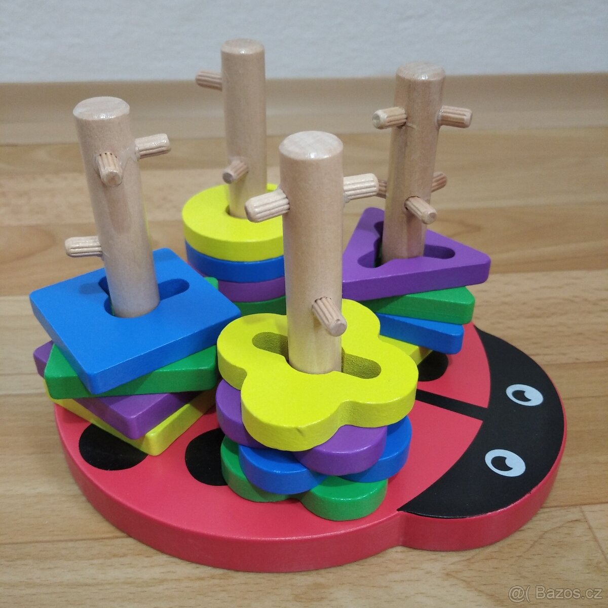 Dřevěná skládačka Beruška NOVÁ