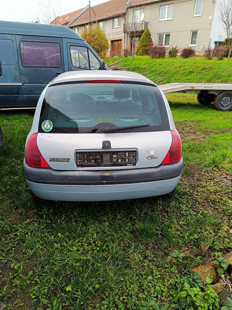 Clio II 1.2