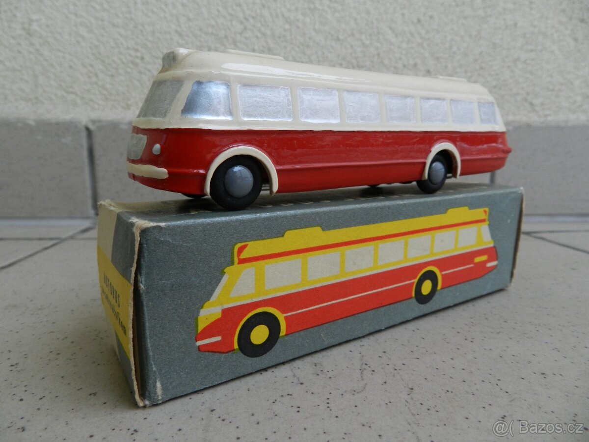 ŠKODA 706 RTO - SMĚR PRAHA - 60 léta - ČSSR