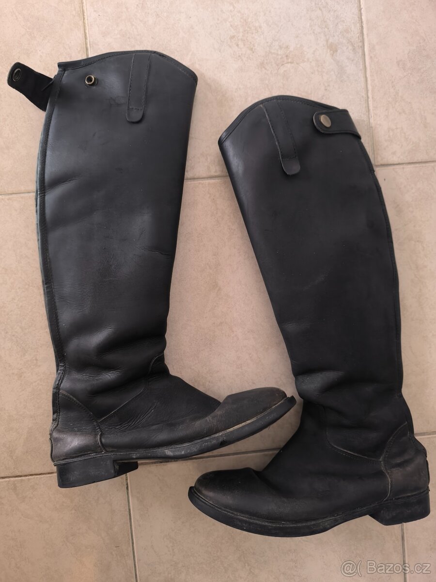 Vysoké kožené jezdecké boty