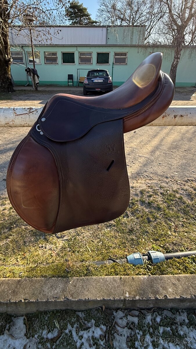 Skokové sedlo Antarès