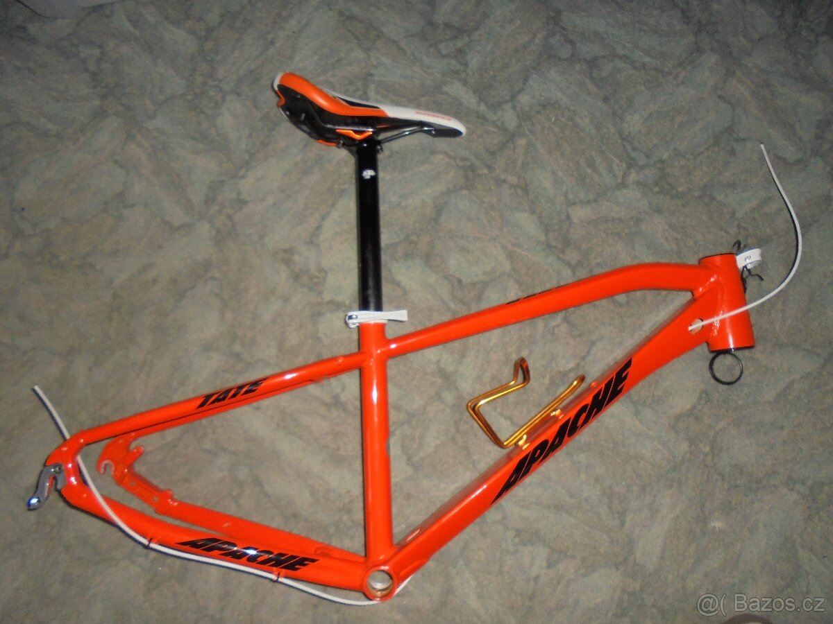 Nový Rám APACHE TATE 24 er. veľkosť 13,4"