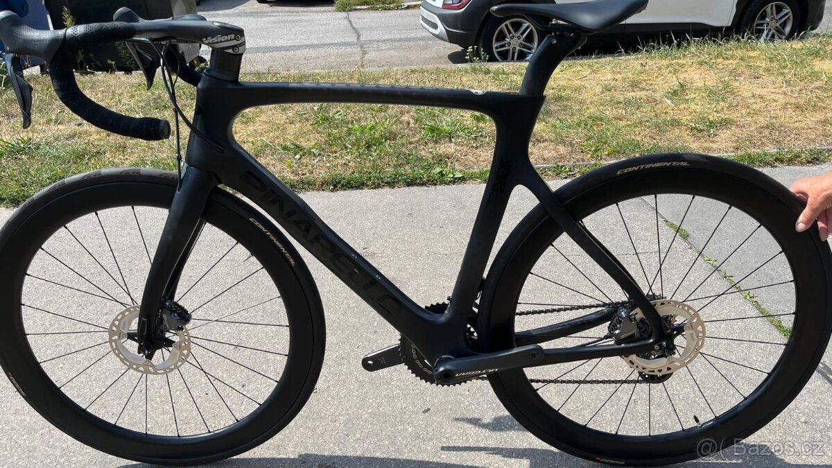 silniční kolo Pinarello Prince 2019