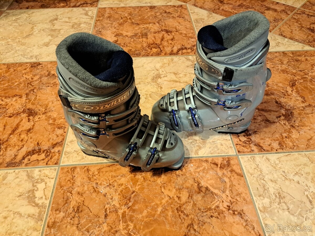 LYŽÁKY DALBELLO VE VELMI PĚKNÉM STAVU