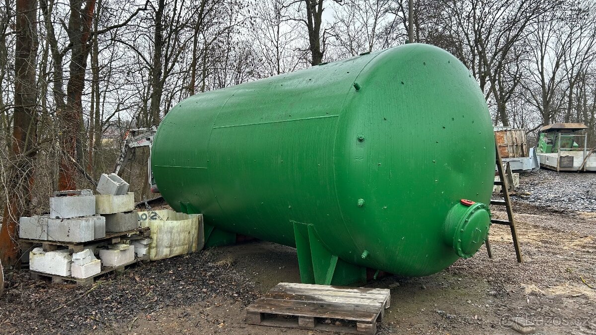 Akumulační nádrž 25 000l