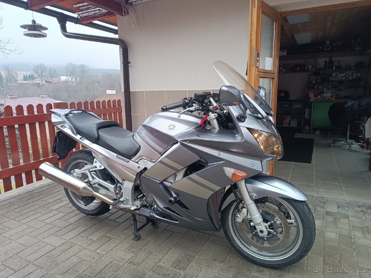 Yamaha FJR 1300