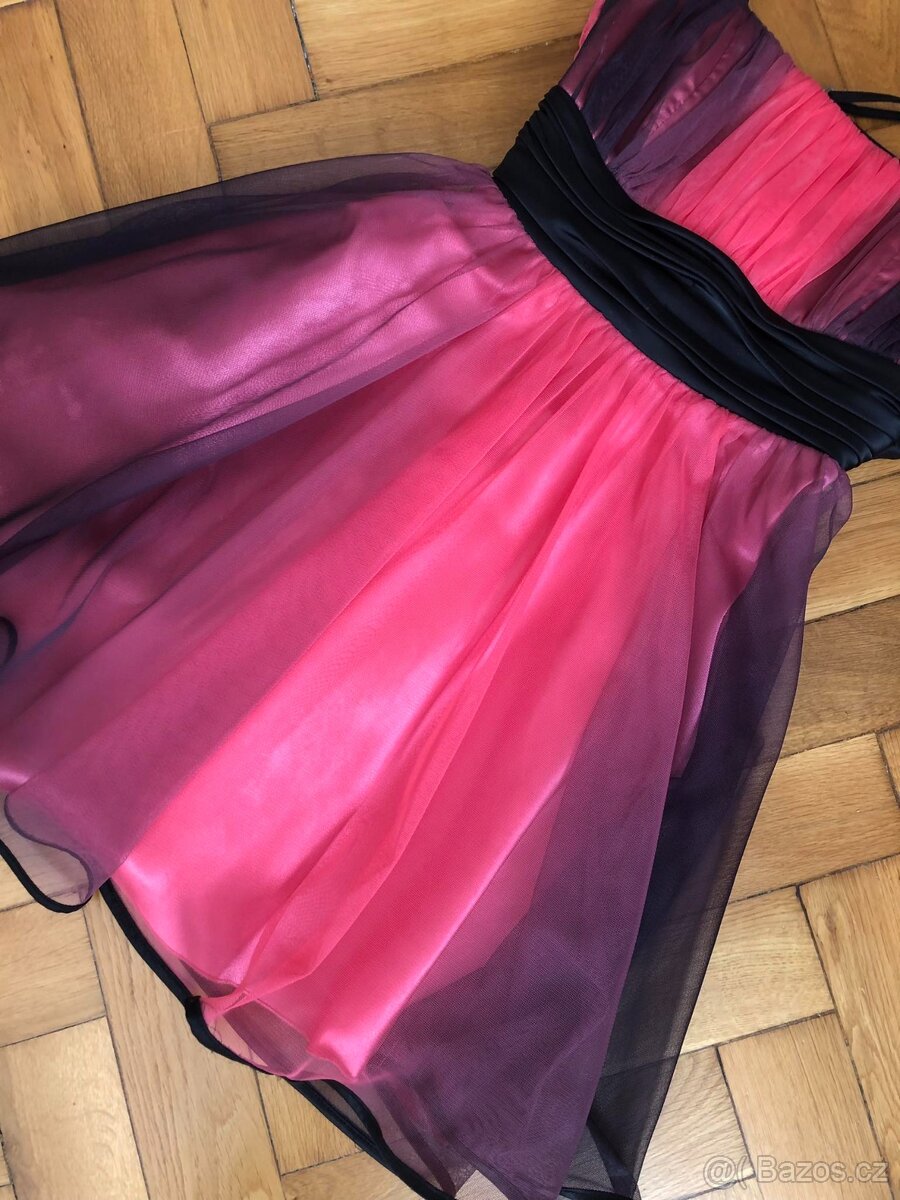 Společenské šaty XS