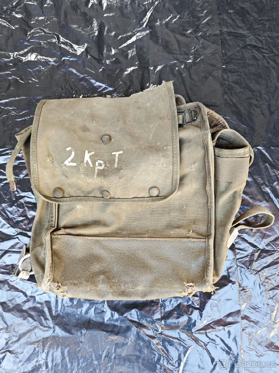 Starý německý vojenský batoh