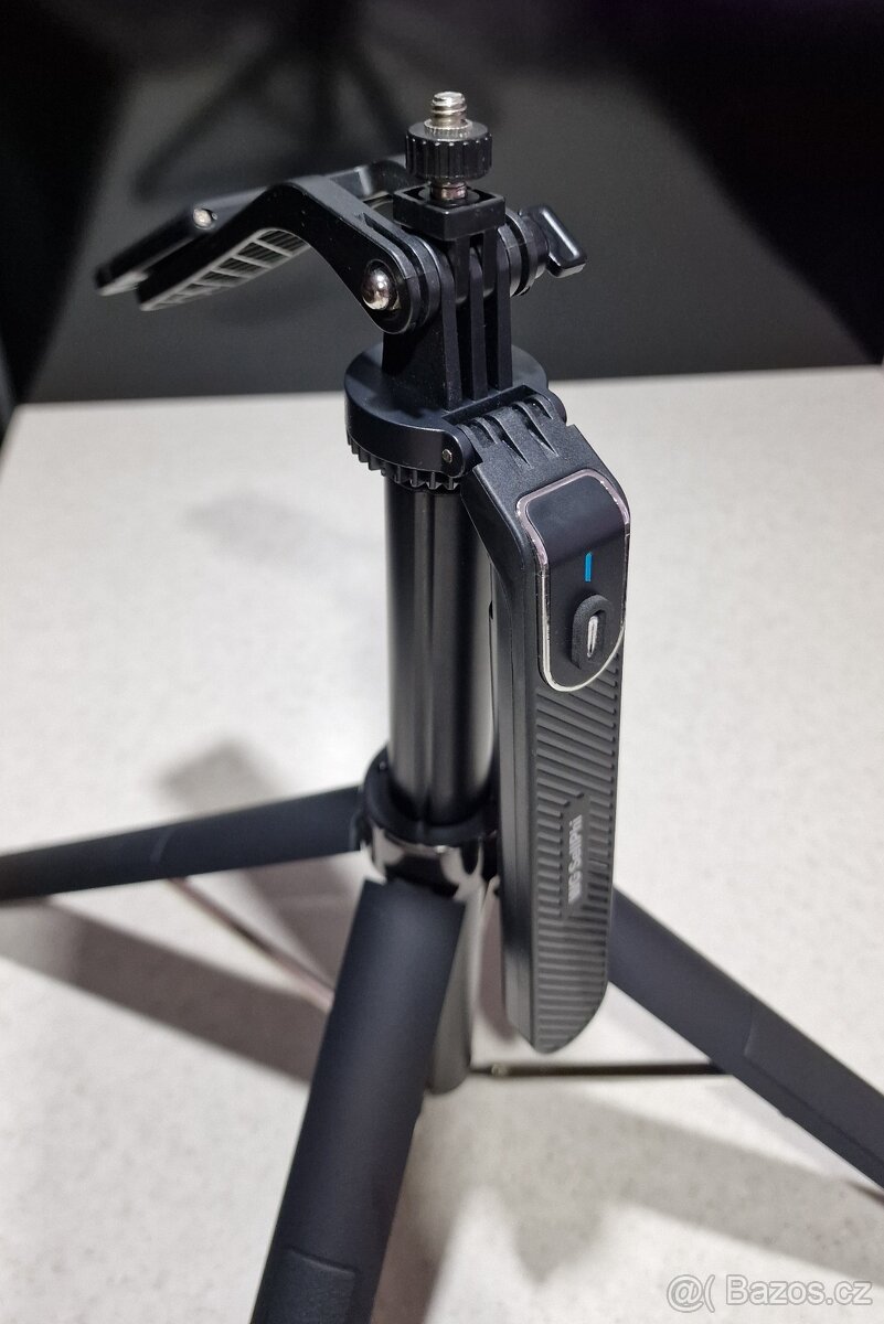 Selfie tyč se stativem WG Sellphi 11656