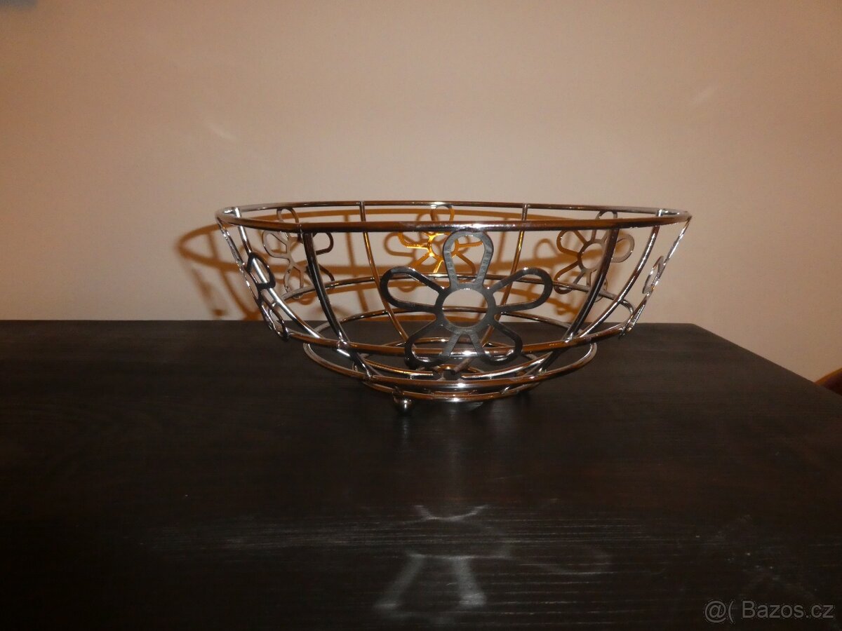 Košík na ovoce kovový 23,5 cm