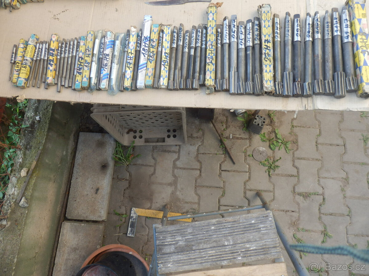 Výstružníky s kuželem ČSN241431