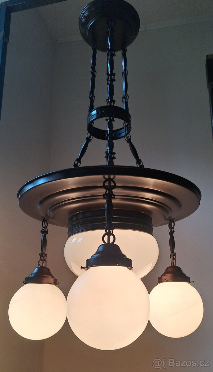 Starožitný secesní mosazný lustr, secese