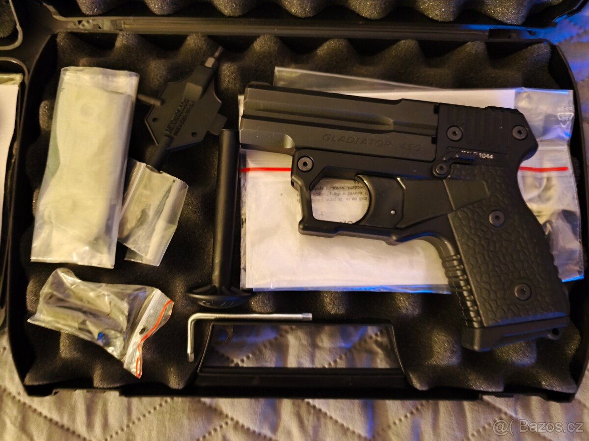 Prodám perkusní pistoli Detonics X4L včetně příslušenství