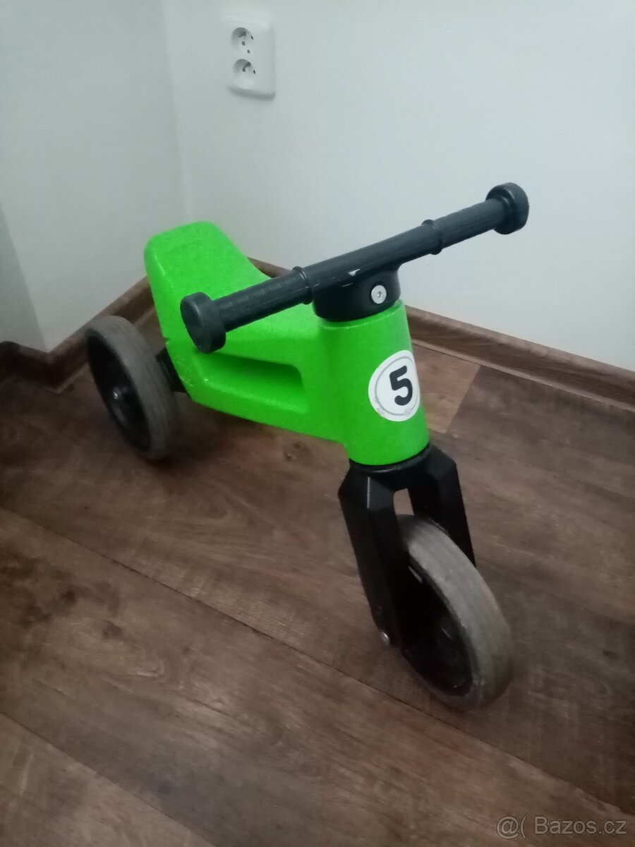 Odrážedlo zelené
