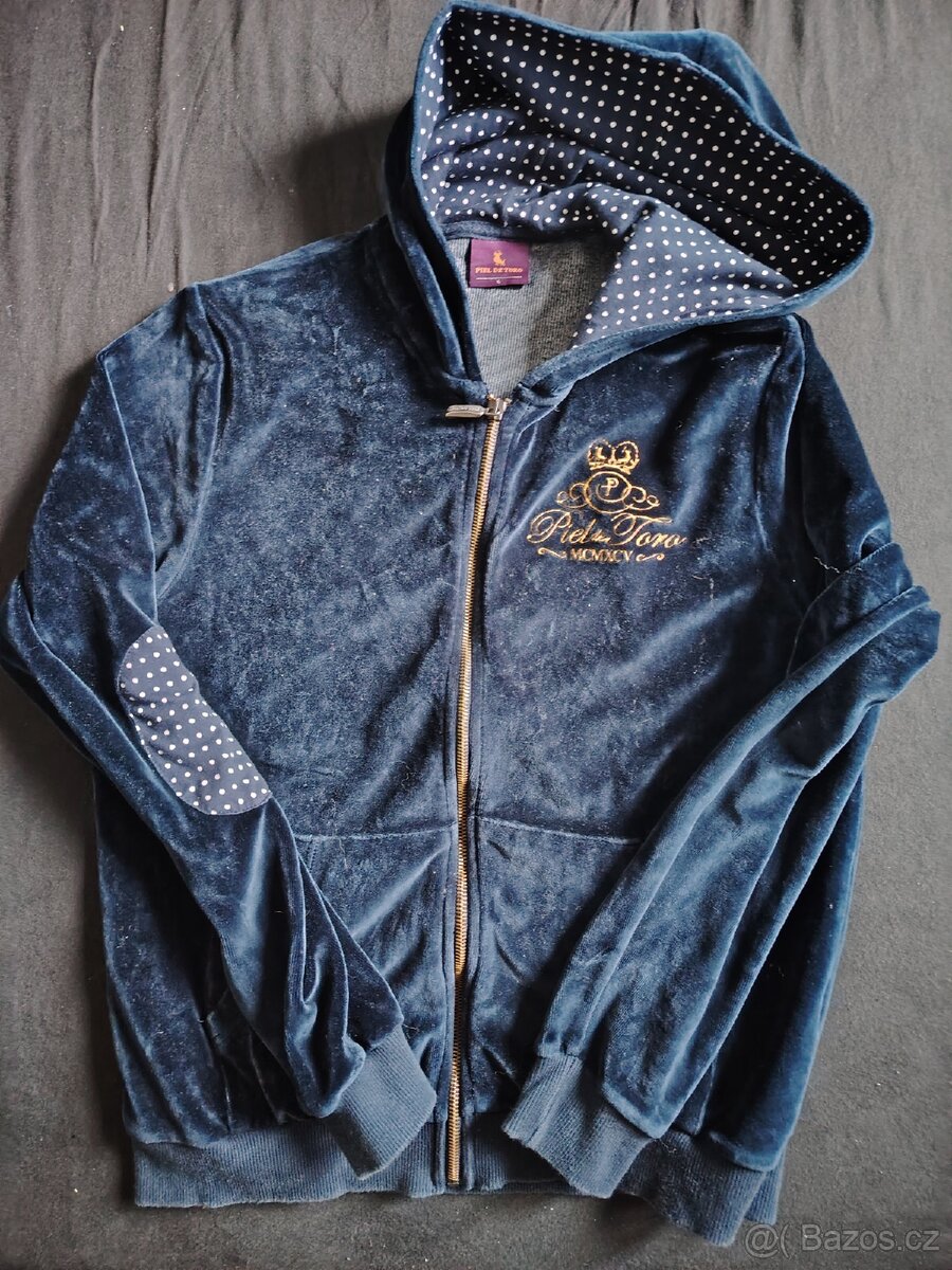 Více věcí na koně i jezdce