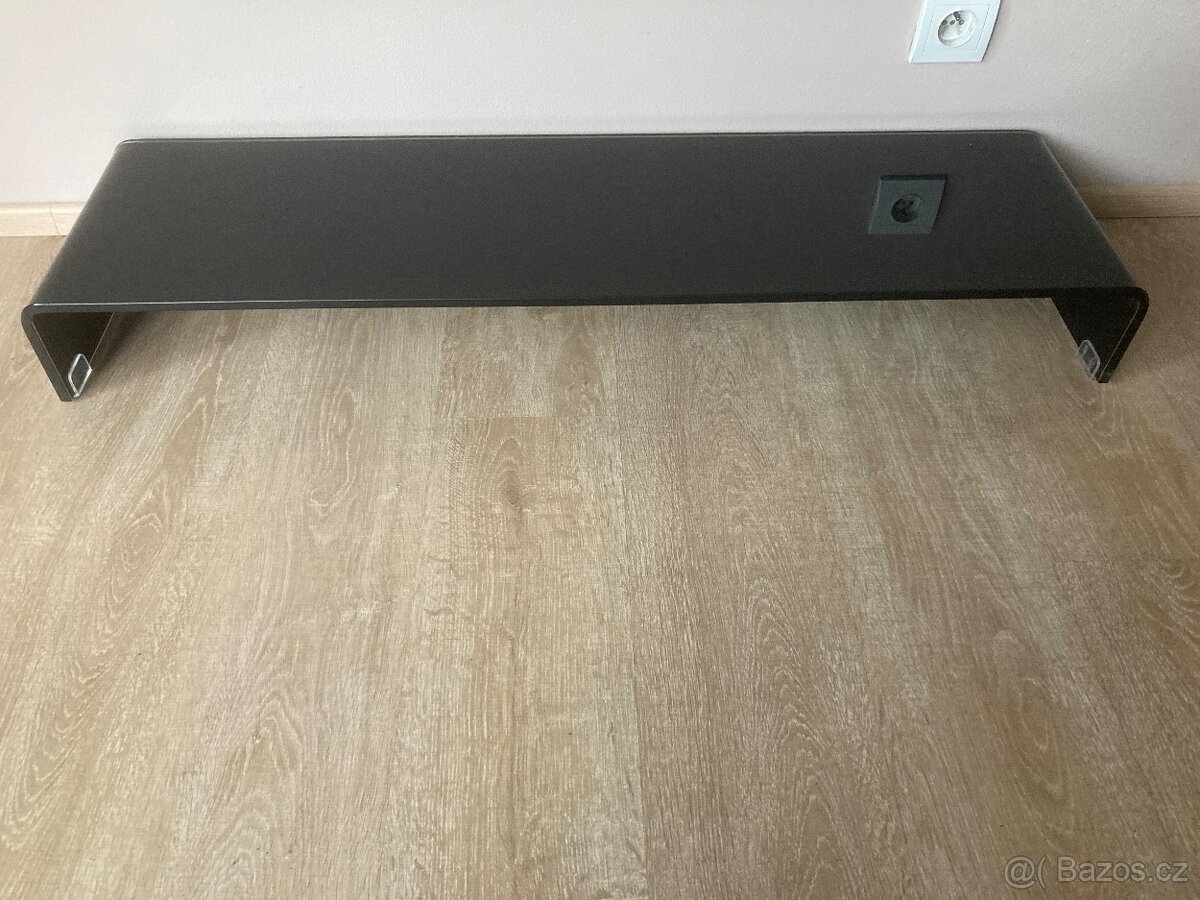 Podstavec pod TV nebo monitor