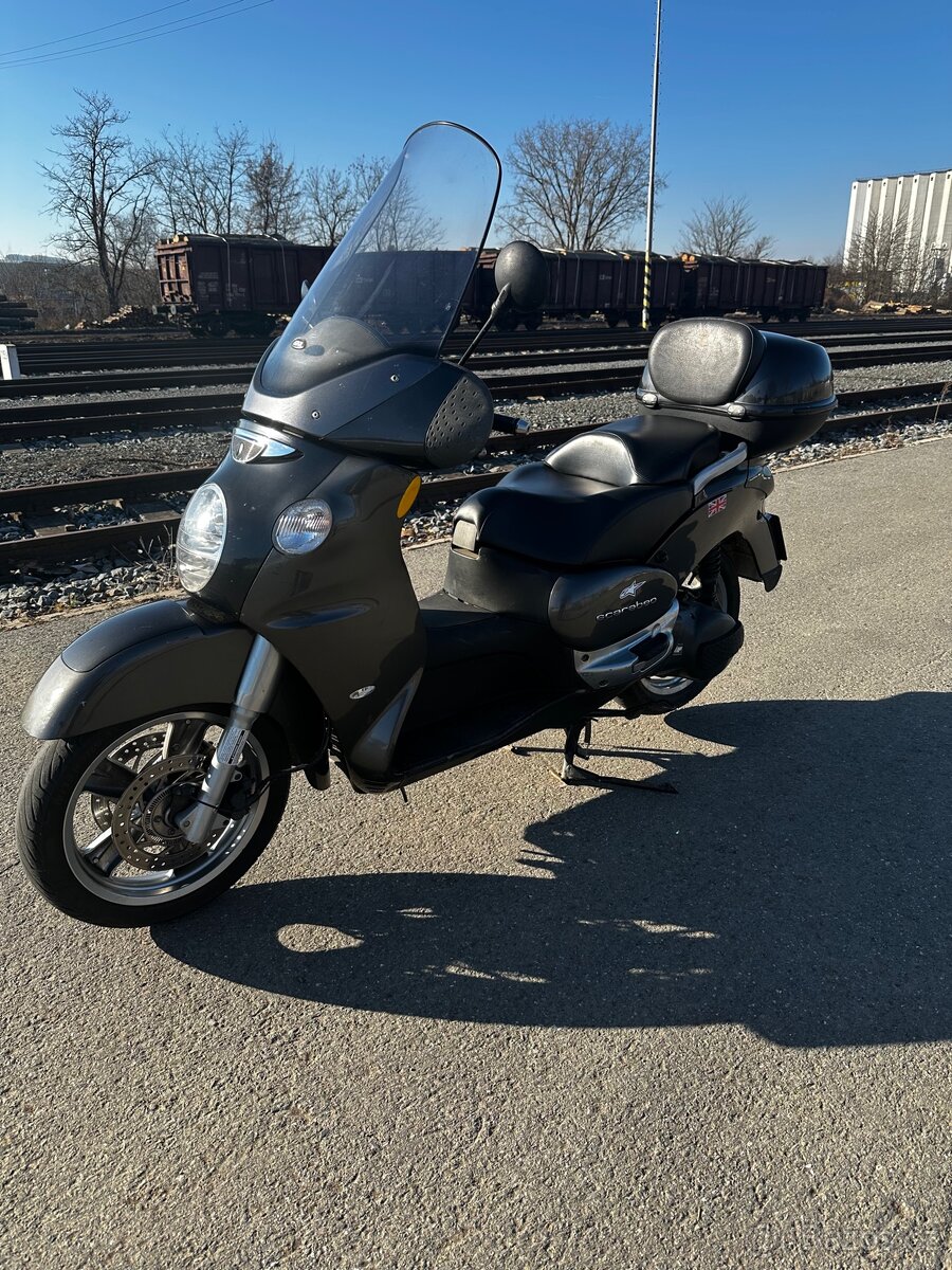 Aprilia Scarabeo 500