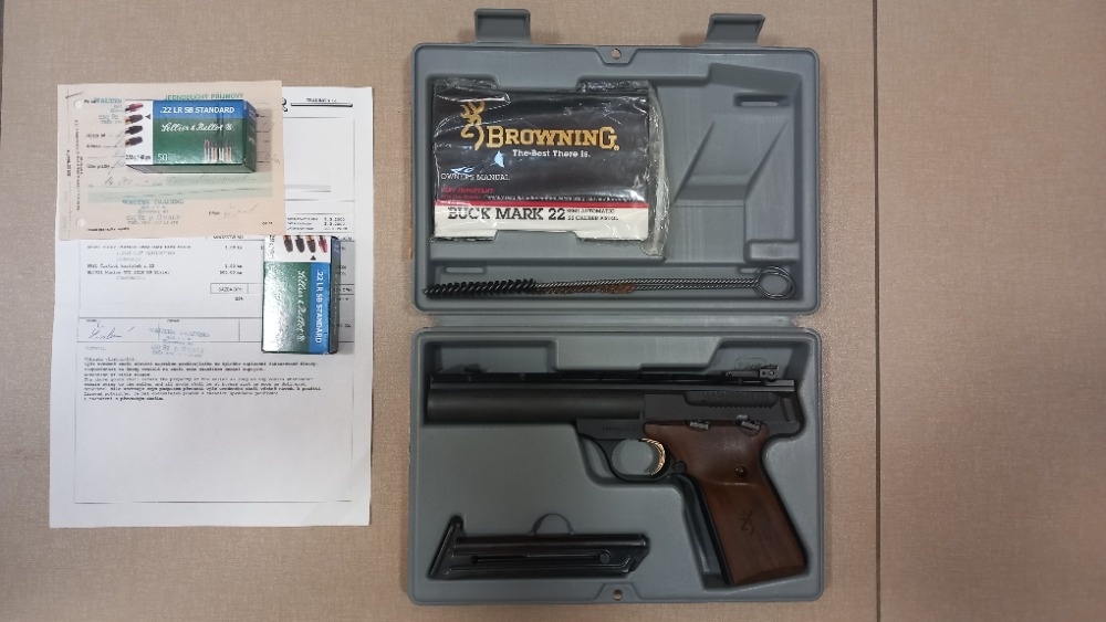Browning Buck Mark 22 Long Rifle,terčová pistole malorážní