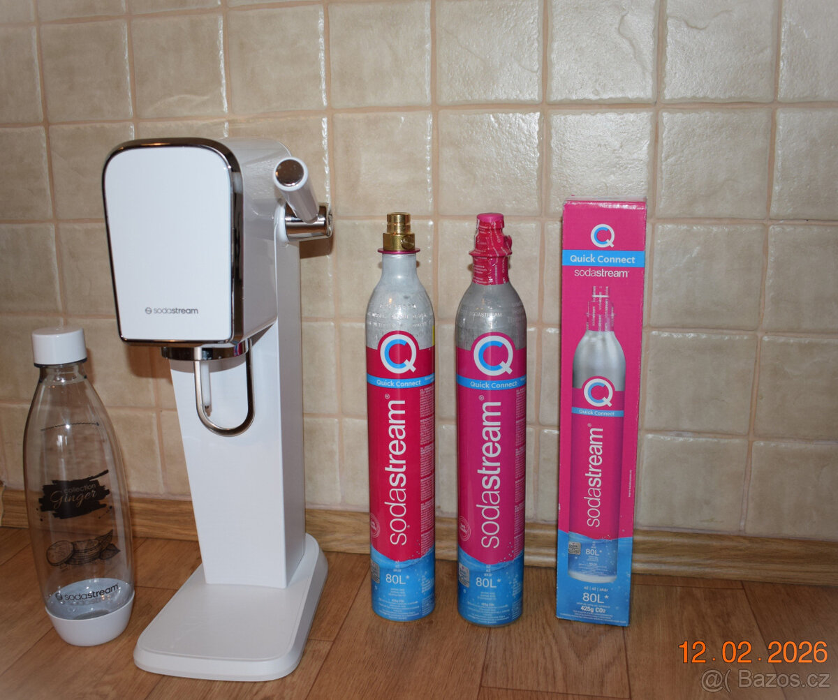 Sodastream ART - NOVÝ + 2x bombička s CO2.