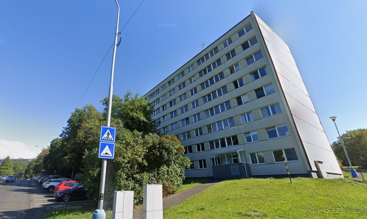 Prodej bytu 2+kk 48 m² Trnovanská, Teplice - Trnovany