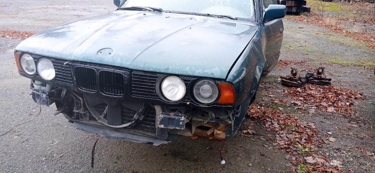 BMW E34 525ix Nivo, náhradní díly