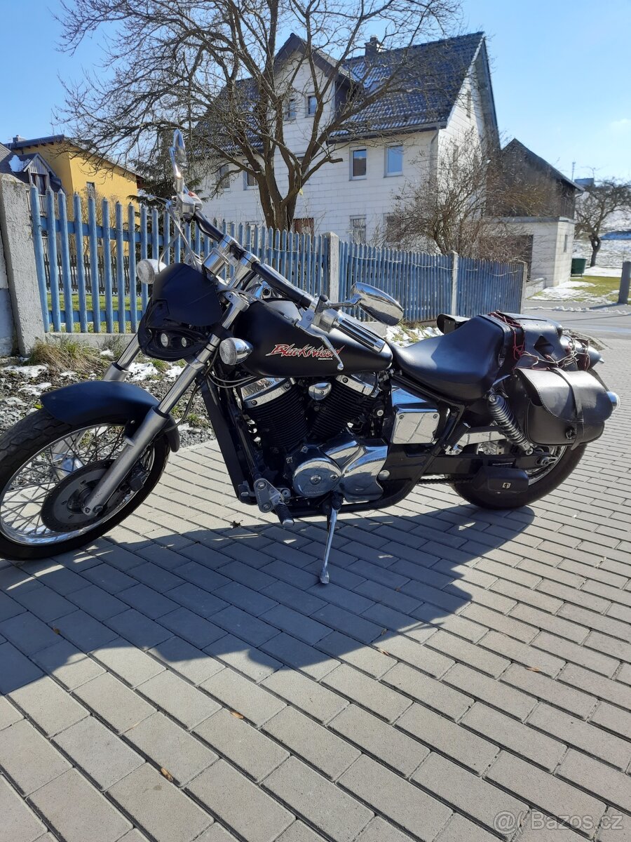 Honda VT 750 DC Black Widow