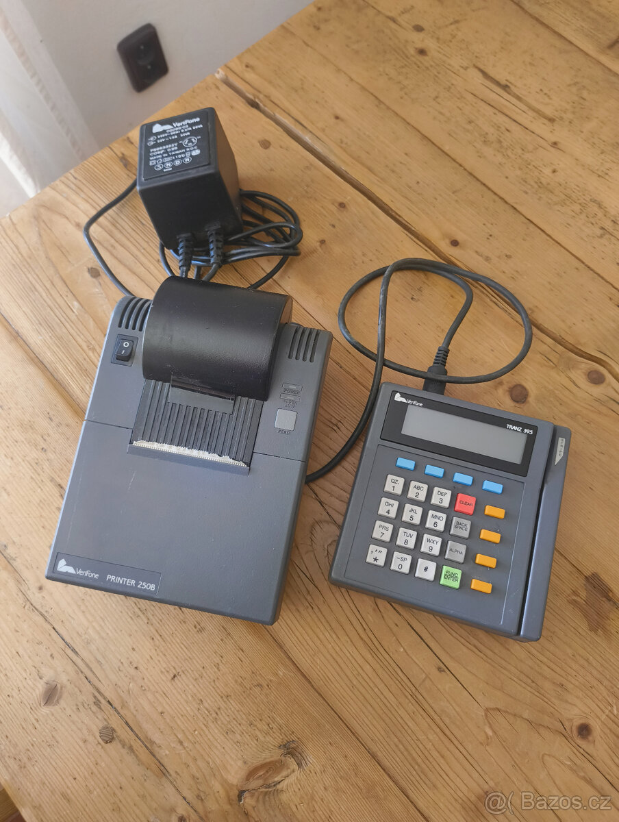 Retro platební terminál VeriFone Omni Tranz 395 (USA)