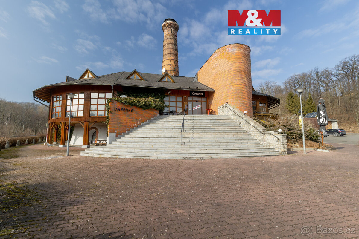 Prodej restaurace, stravování, 2100 m², Černotín