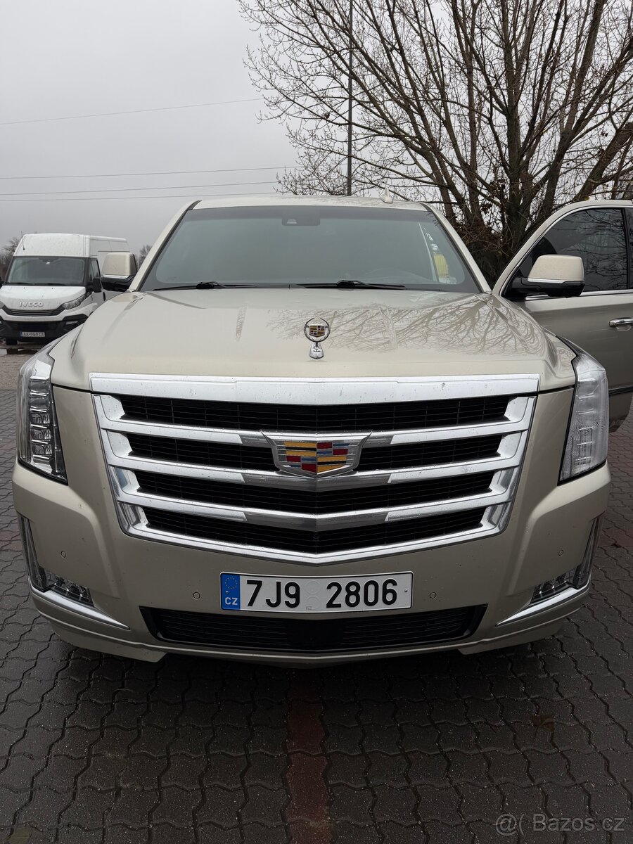 Cadillac Escalade esv 6,2 2015 platinum