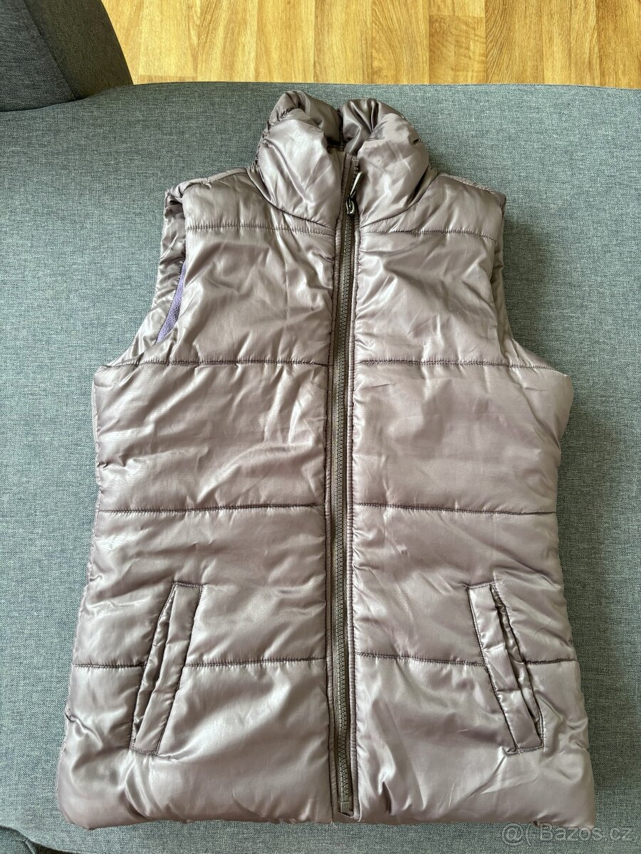 Vesta zn. TCM - vel. 134/140