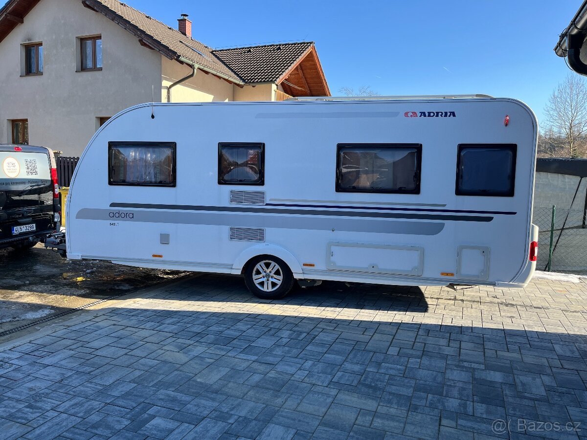 Adria Adora 542 UT