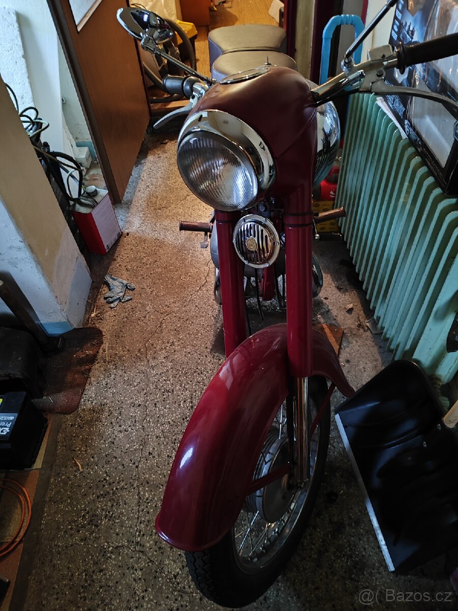Jawa 250