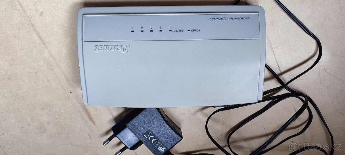 Switch SP605K EtherFast 10/100M Micronet